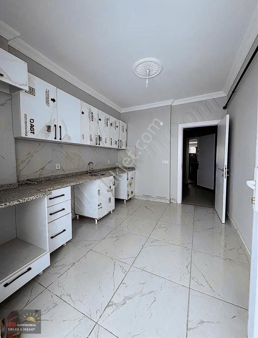 Rüya İnşaat'dan Metrobüs Lokasyonunda Satılık Sıfır 2+1 Arakat