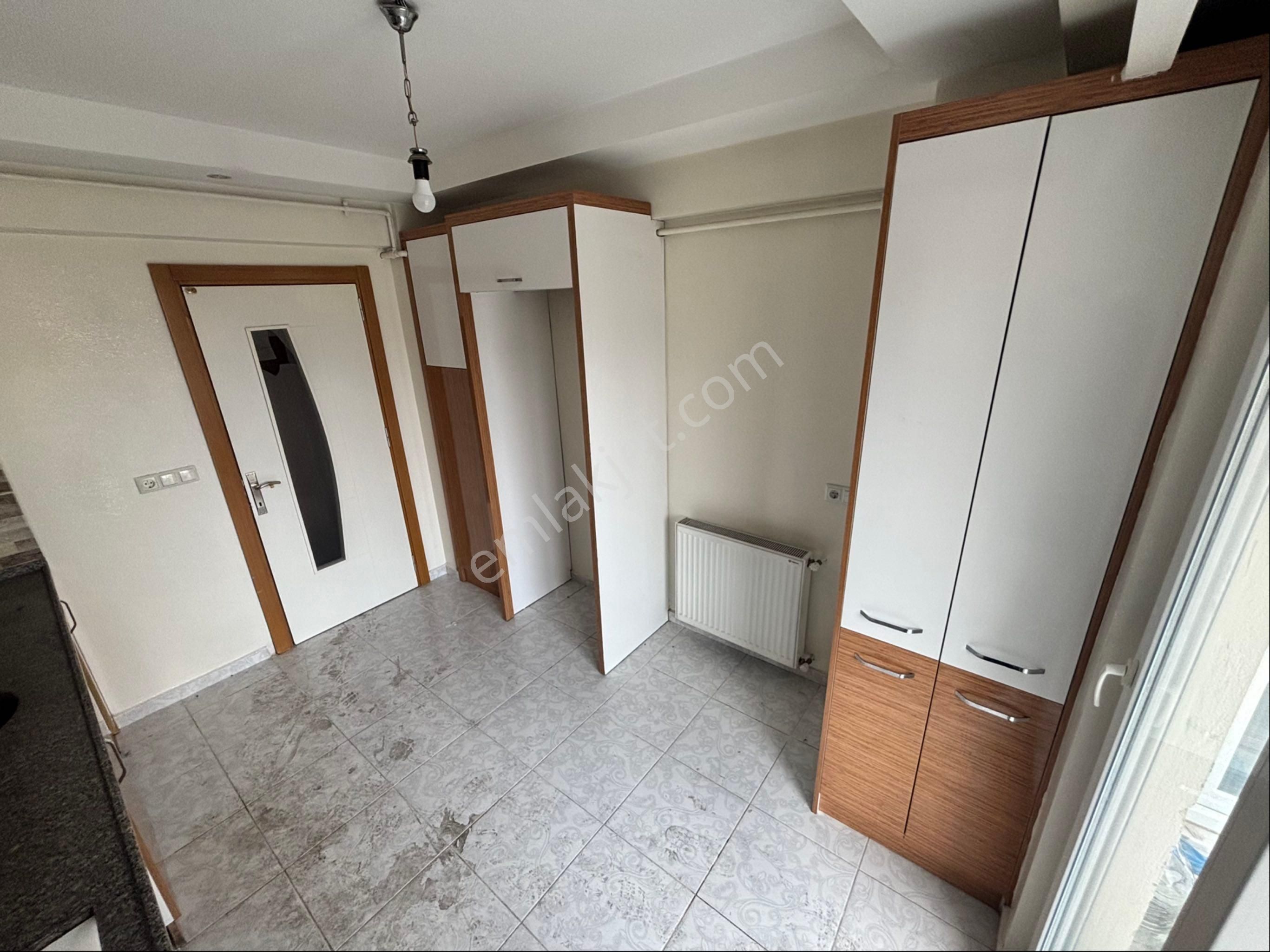 Karamanda Asansörlü Arakat 2+1 110 M2 10 Yıllık Satılık Daire - Görsel 7