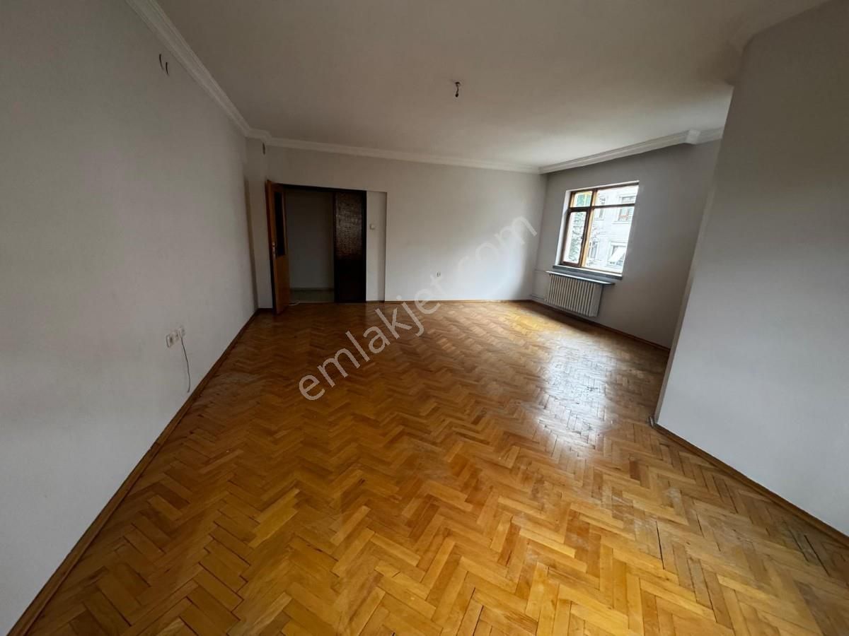 Turyaptan Balgat Oğuzlarda 3+1 Kiralık Daire - Görsel 14