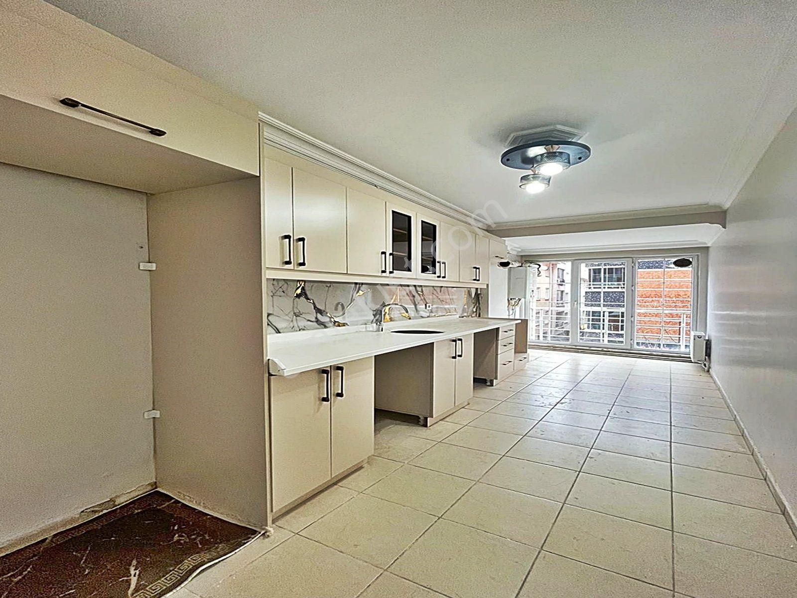 Esenyurt Meydana Yürüme Mesafesinde Aktif Asansörlü 2+1 Geniş Daire !!! - Görsel 4