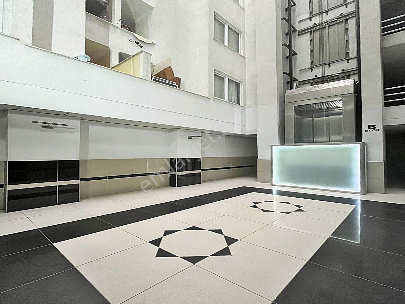 Esenyurt Meydana Yürüme Mesafesinde Aktif Asansörlü 2+1 Geniş Daire !!! - Görsel 28