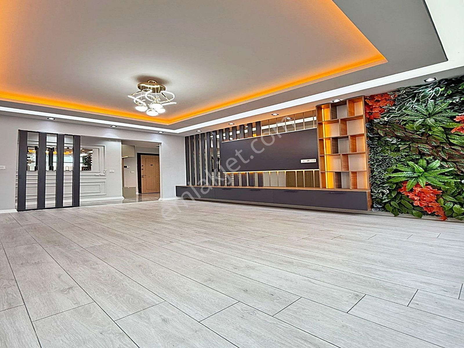 Esenyurt Yeşilkent Mahallesinde Site İçerisinde Ebeveyn Banyolu 2+1 Daire - Görsel 27