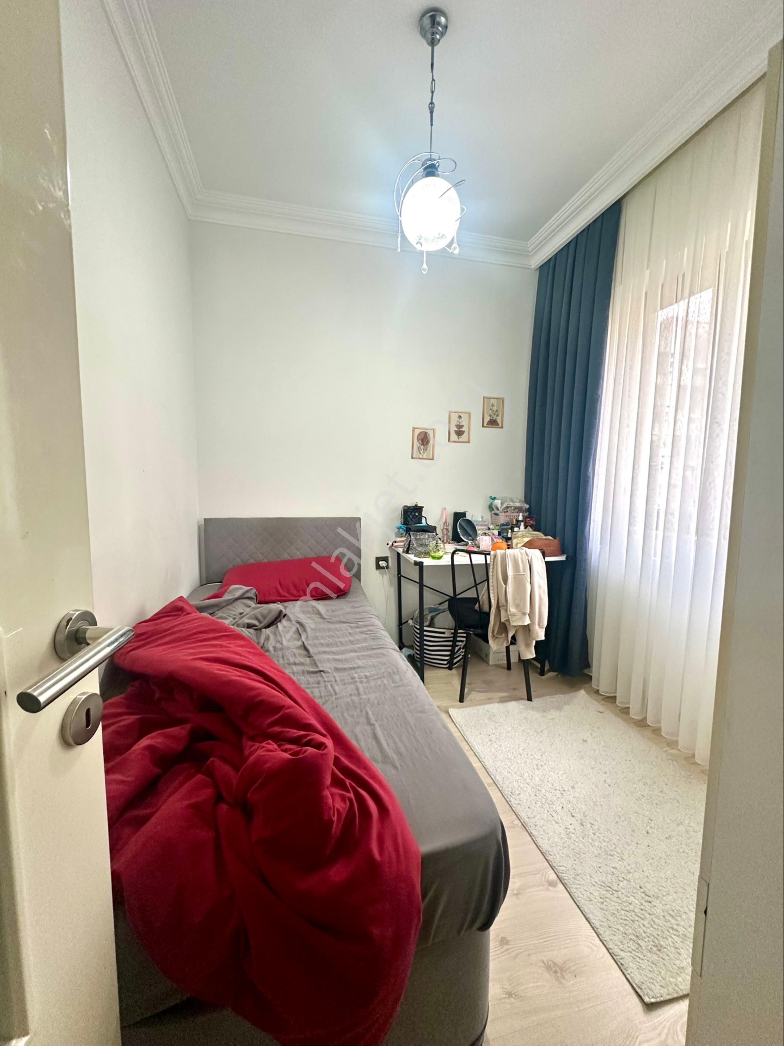 Forum Çamlık Bursa Caddesi Yakını 2+1 Arakat Fırsat Satılık Apart - Görsel 3