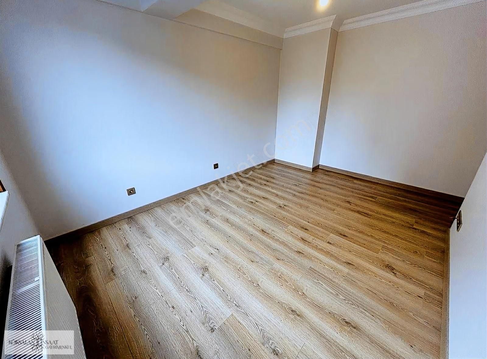 Köksalan'dan Küçükyalı Atatürk Cad. Yeni Binada Ön Cephe 3+1 - Görsel 2