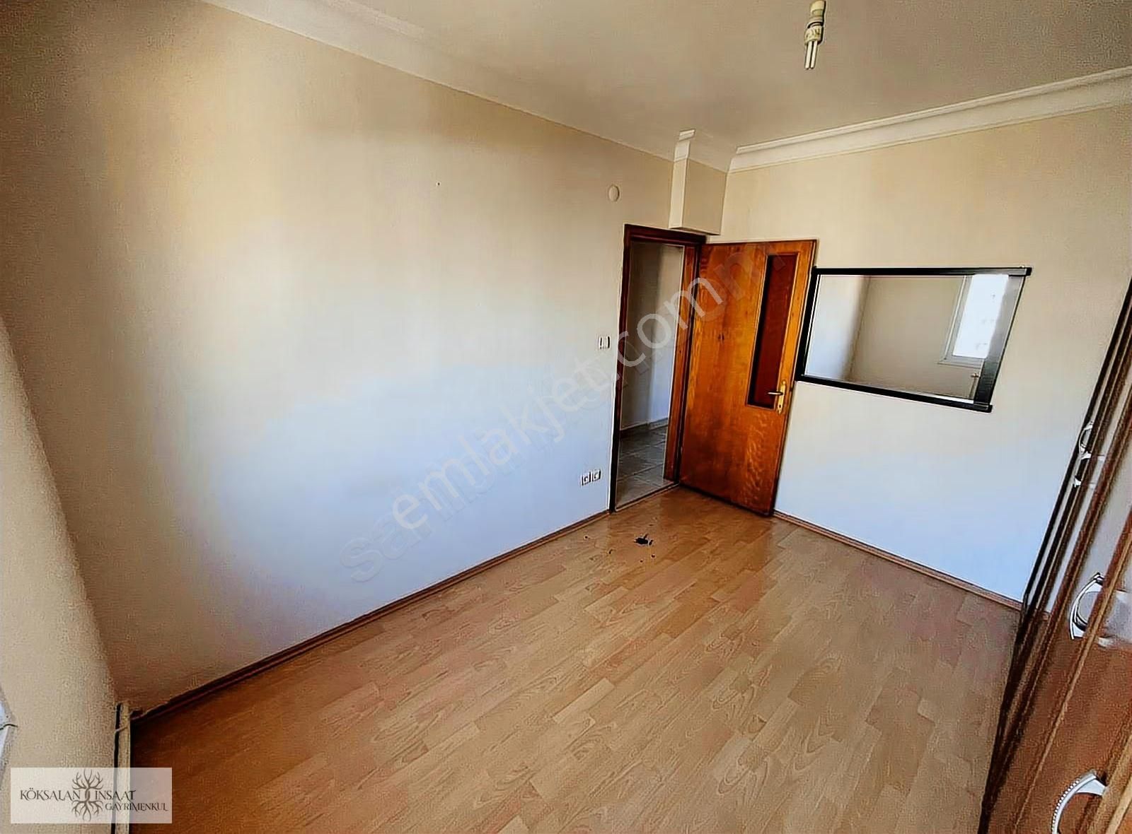 Köksalandan İçerenköy'de Site Özellikli Binada Ön Köşe 6. Kat - Görsel 20