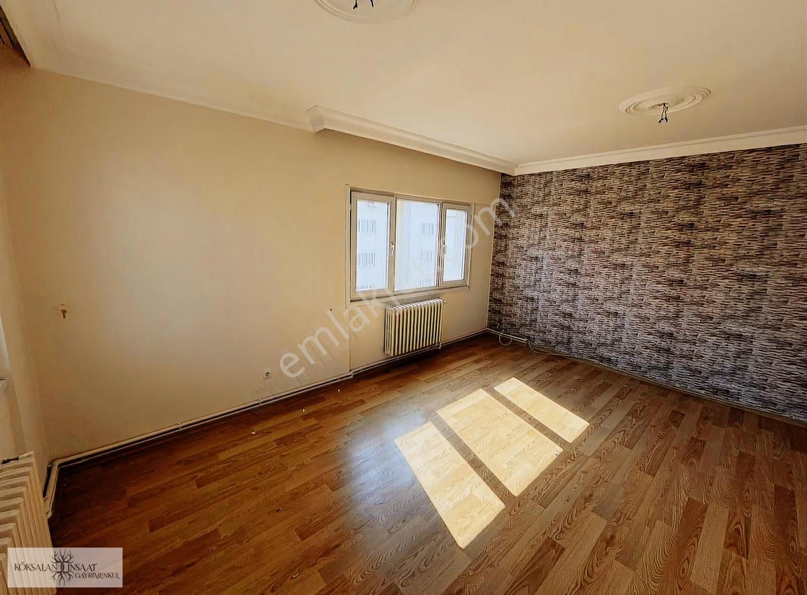 Köksalandan İçerenköy'de Site Özellikli Binada Ön Köşe 6. Kat - Görsel 28