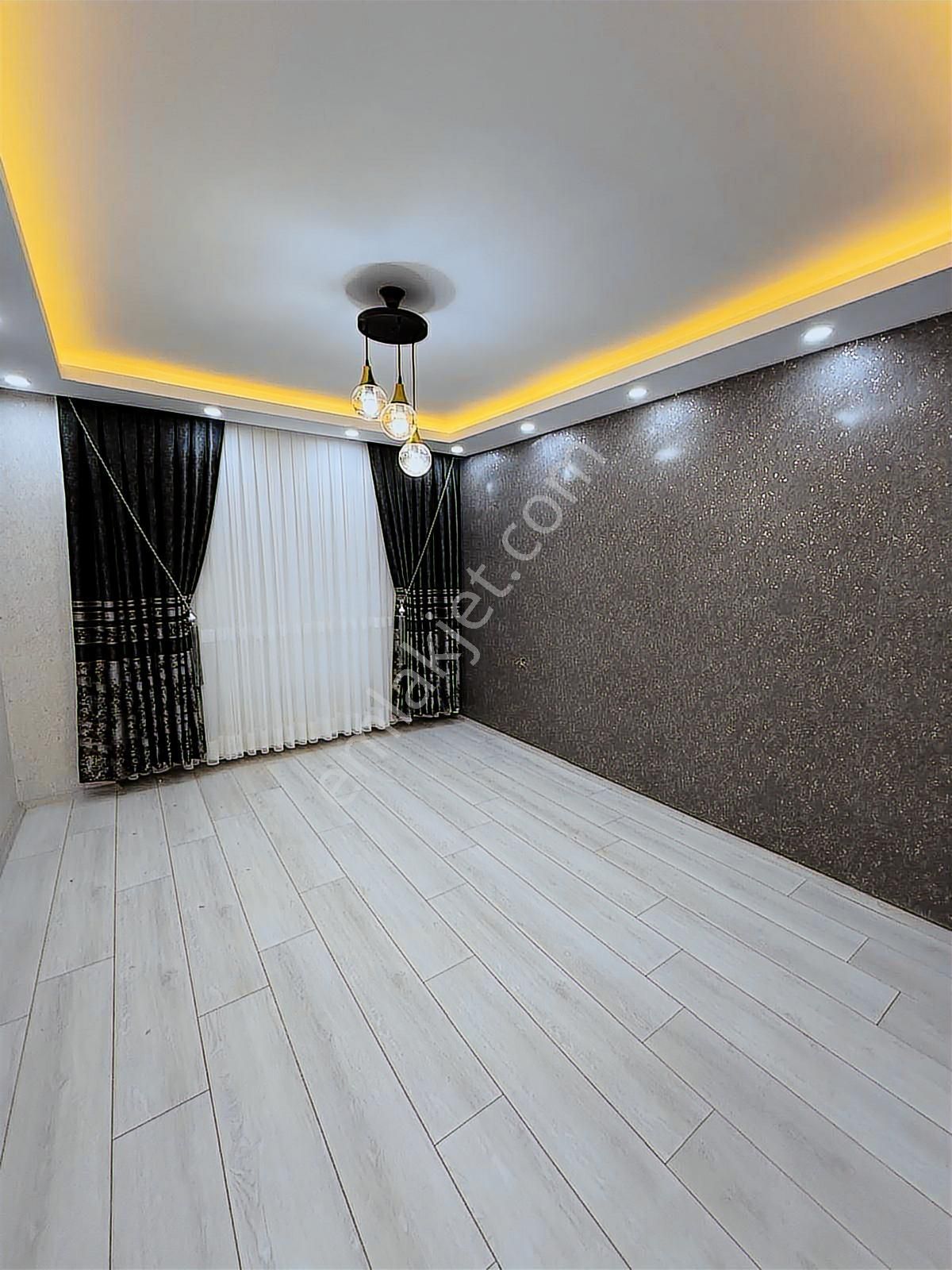 !.ayalp Gayrimenkulden Bölgenin En Lüks Emsalsiz 4,5+1 Dairesi.! - Görsel 9