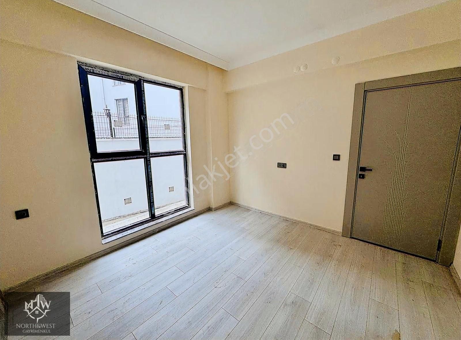 North West'ten İncek'te Oturuma Hazır Kiralık 1+1 Daire - Görsel 15