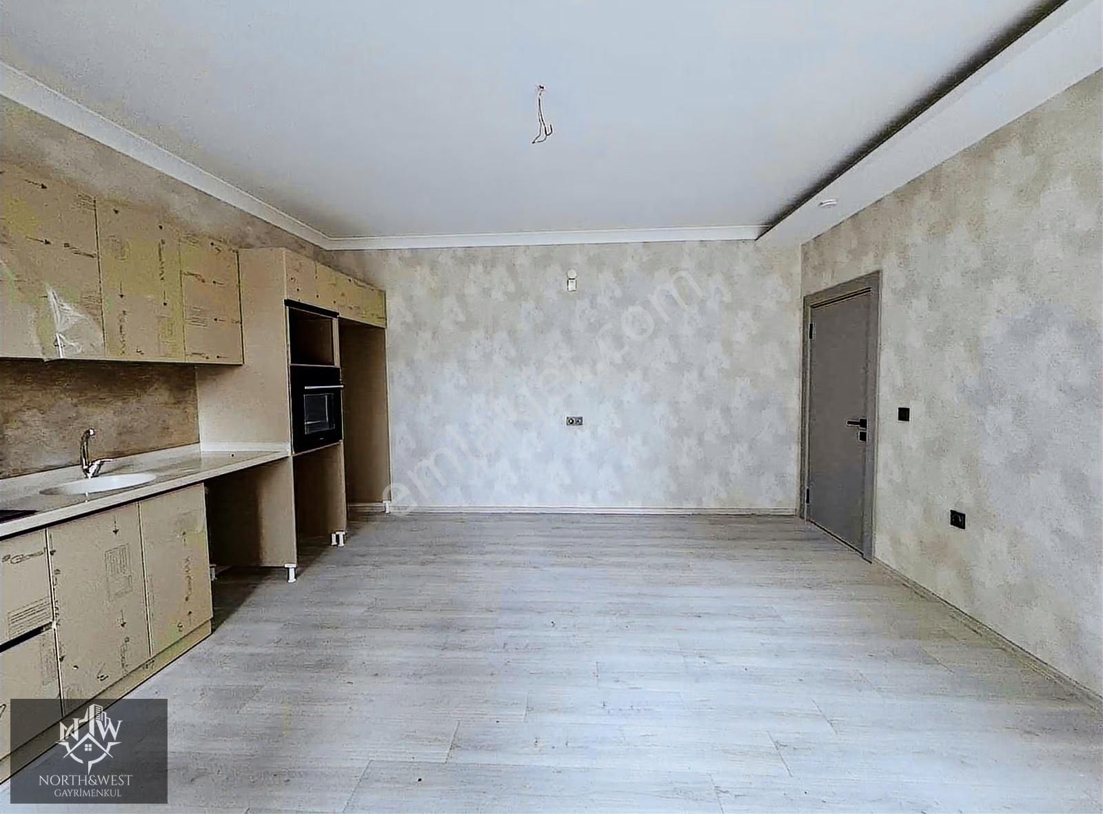 North West'ten İncek'te Oturuma Hazır Kiralık 1+1 Daire - Görsel 31