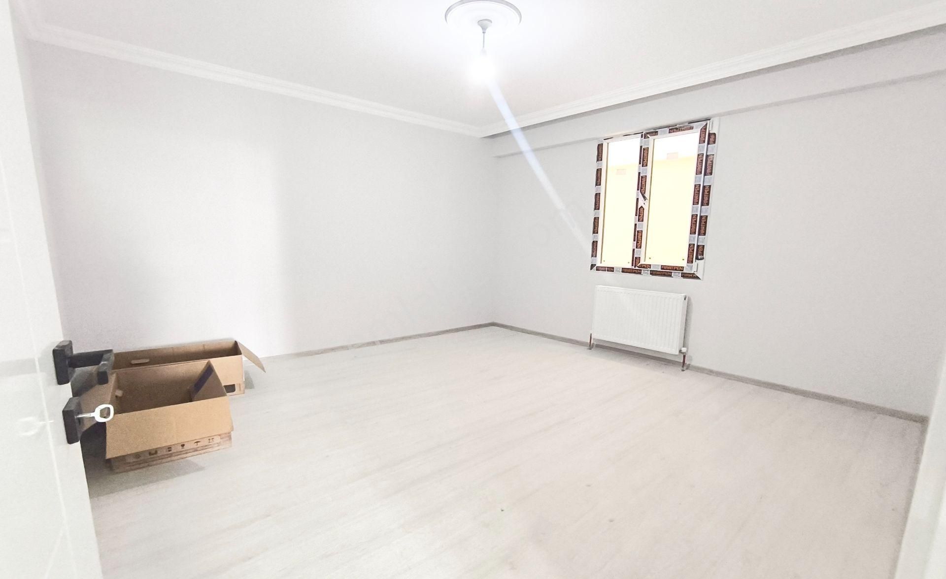 E5 Metro Yakını 3+1 6,kat Otoparklı Ultralüxs Daire - Görsel 9