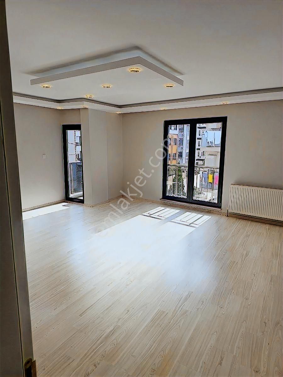Bursa Gürsu İstiklal 3+1/160 M2 Kiralık Daire.