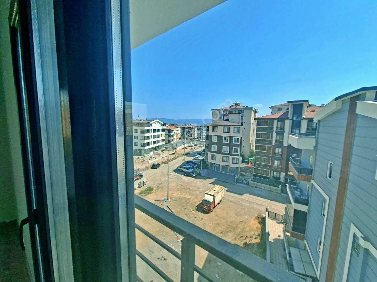 Uytundan Edremit Atatürk Mahallesinde Satılık Daire 2+1 - Görsel 14