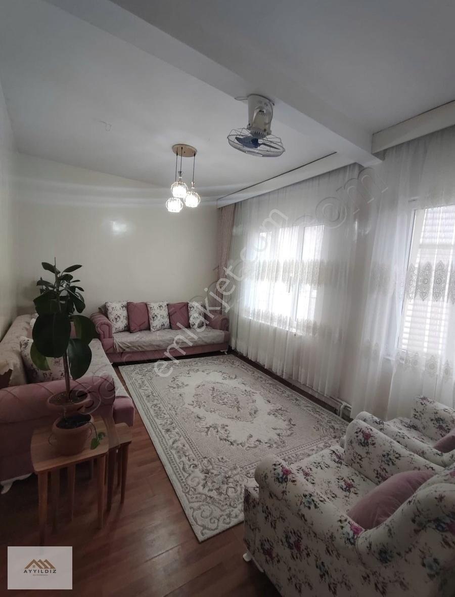Ayyıldız Emlaktan 50 M2 Dubleks Teraslı İki Katlı Çift Cepheli - Görsel 25