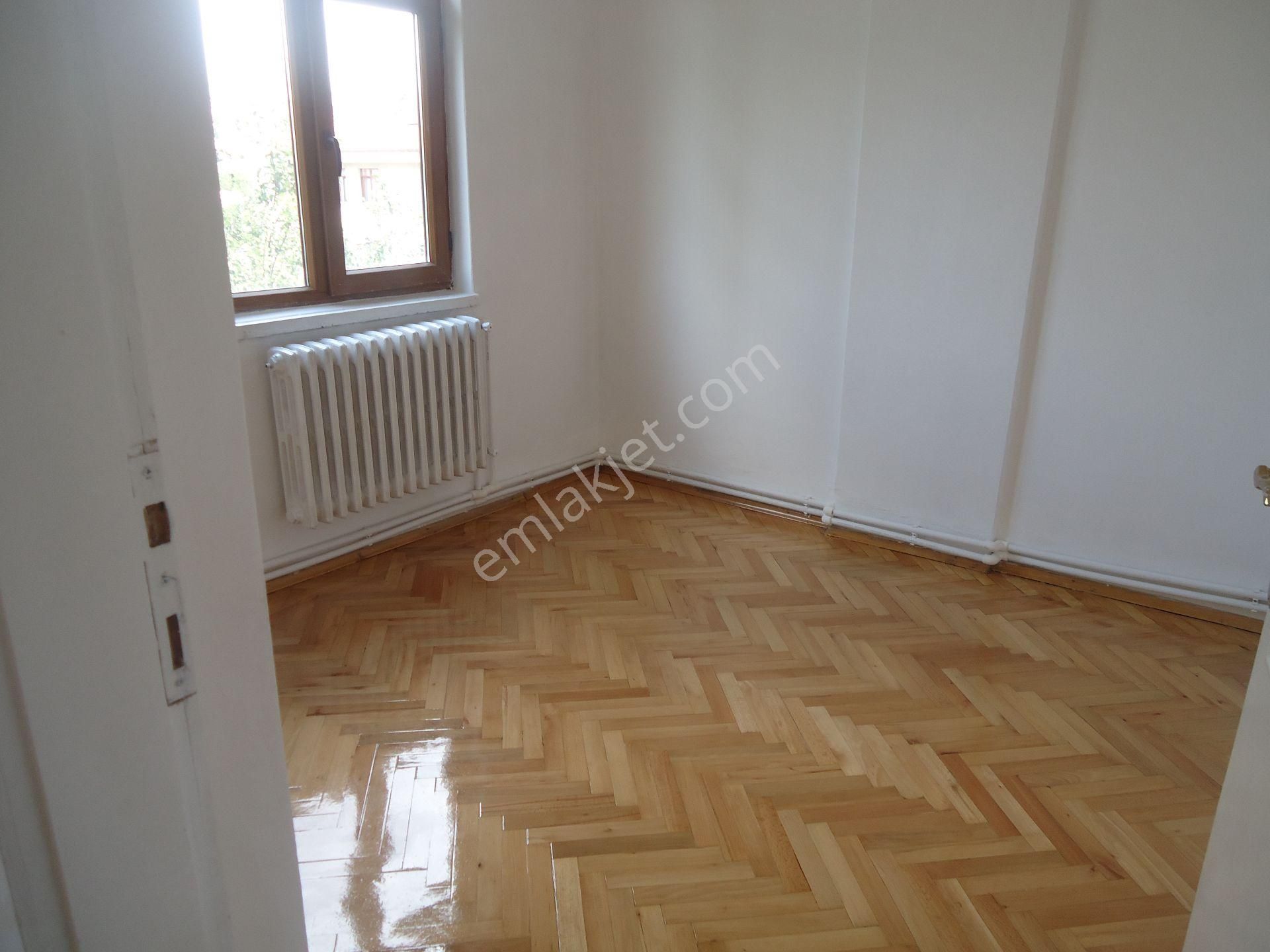 Aydınlıkevlerde 3+1 İçi Yapılı Kiralık Daire Gizem Emlaktan - Görsel 5