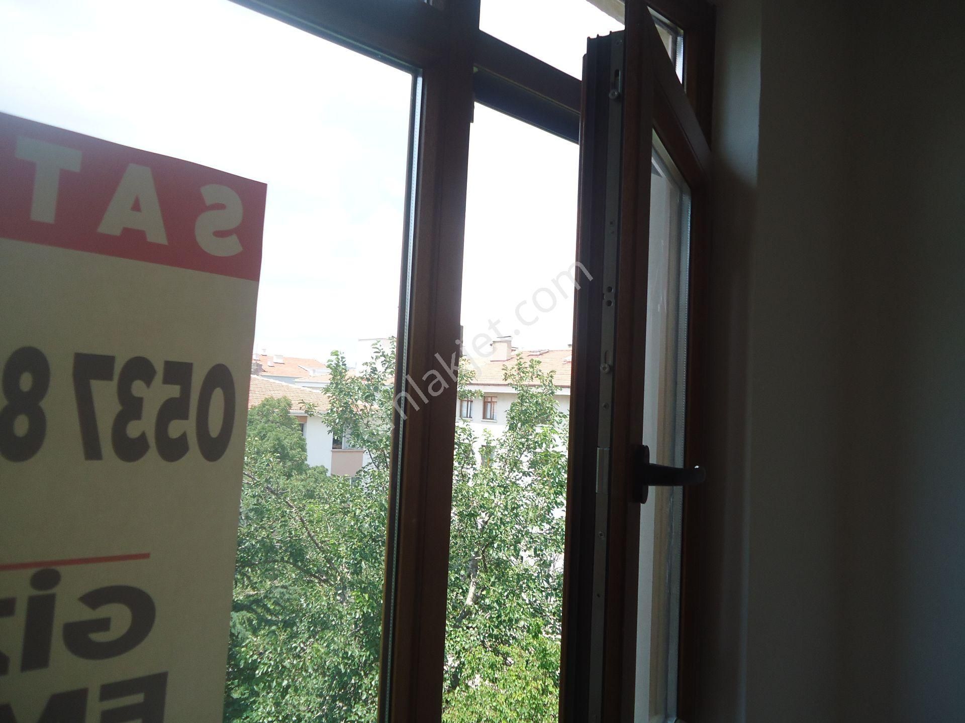 Aydınlıkevlerde 3+1 İçi Yapılı Kiralık Daire Gizem Emlaktan - Görsel 4