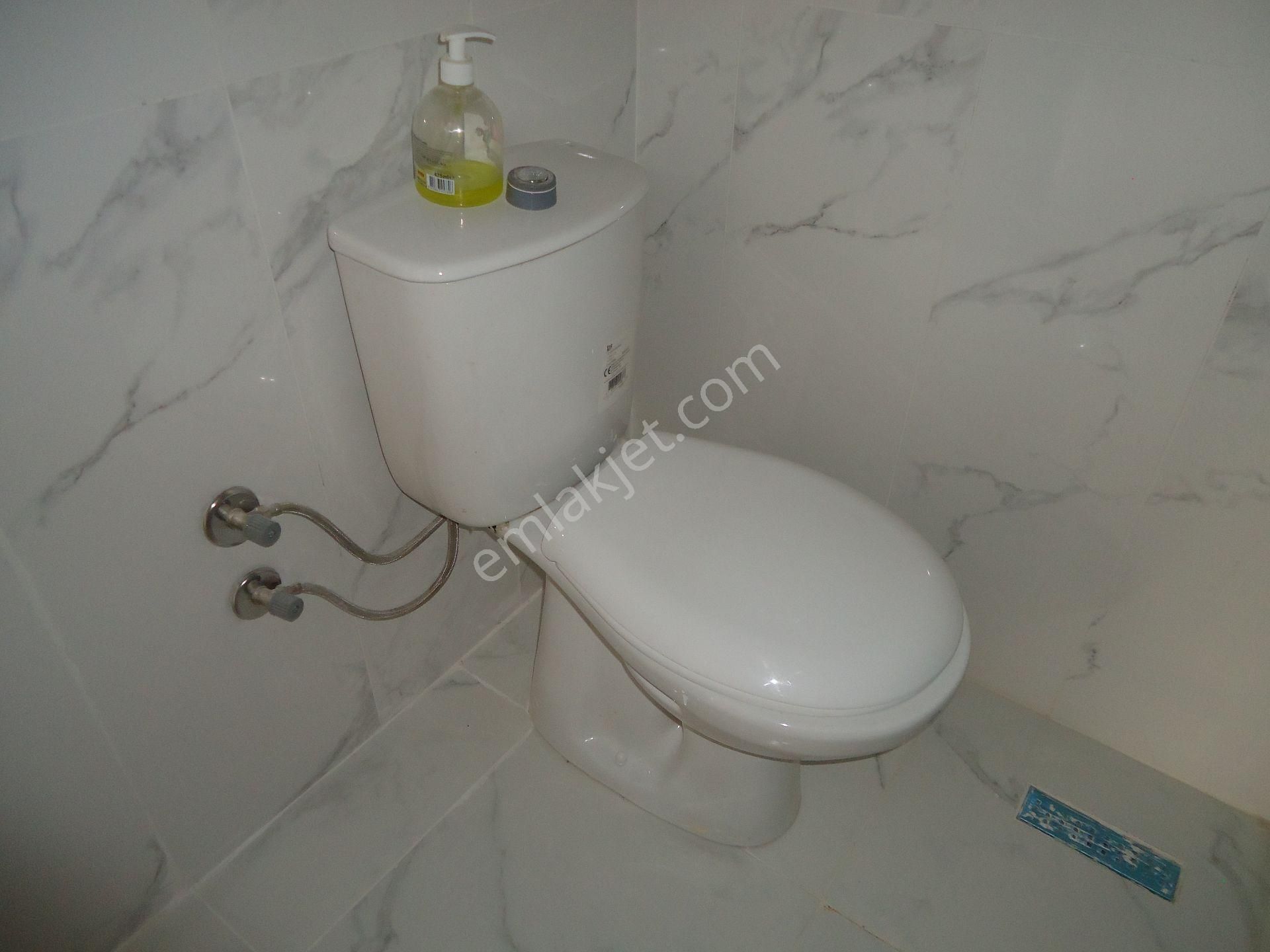 Aydınlıkevlerde 3+1 İçi Yapılı Kiralık Daire Gizem Emlaktan - Görsel 14
