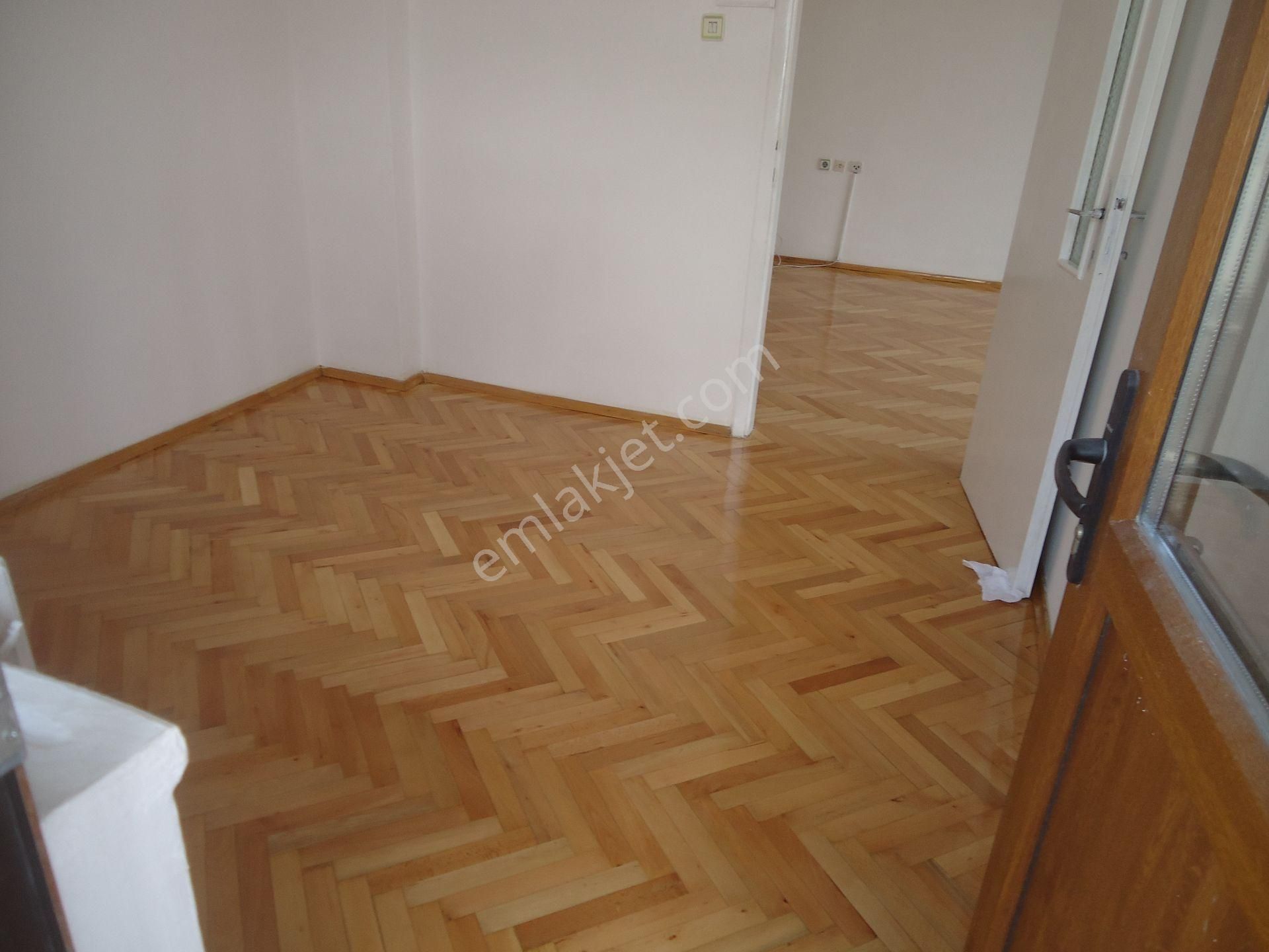 Aydınlıkevlerde 3+1 İçi Yapılı Kiralık Daire Gizem Emlaktan - Görsel 8