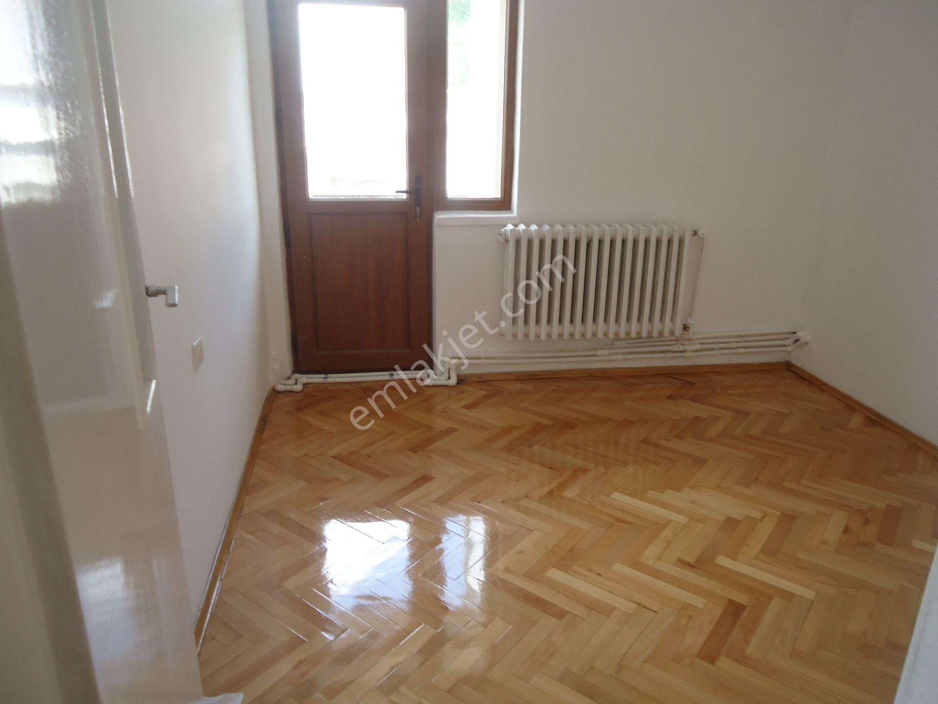 Aydınlıkevlerde 3+1 İçi Yapılı Kiralık Daire Gizem Emlaktan - Görsel 7