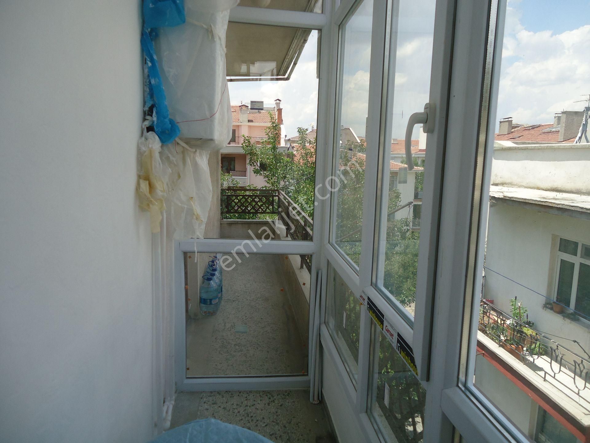 Aydınlıkevlerde 3+1 İçi Yapılı Kiralık Daire Gizem Emlaktan - Görsel 21