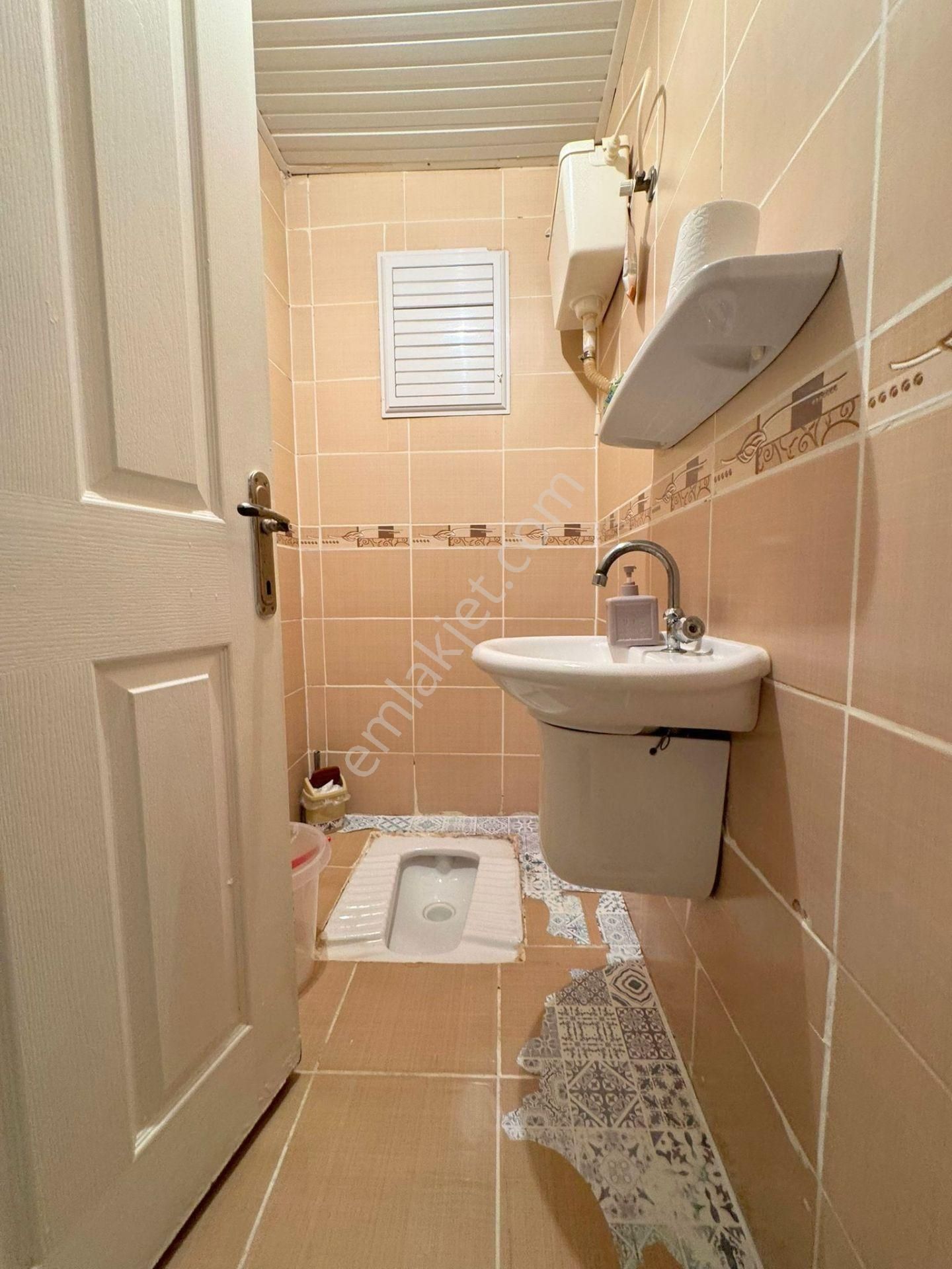 Mertcan'dan Aydos Caddesi Üzerinde Güvenlikli Sitede İskanlı 2+1 - Görsel 12