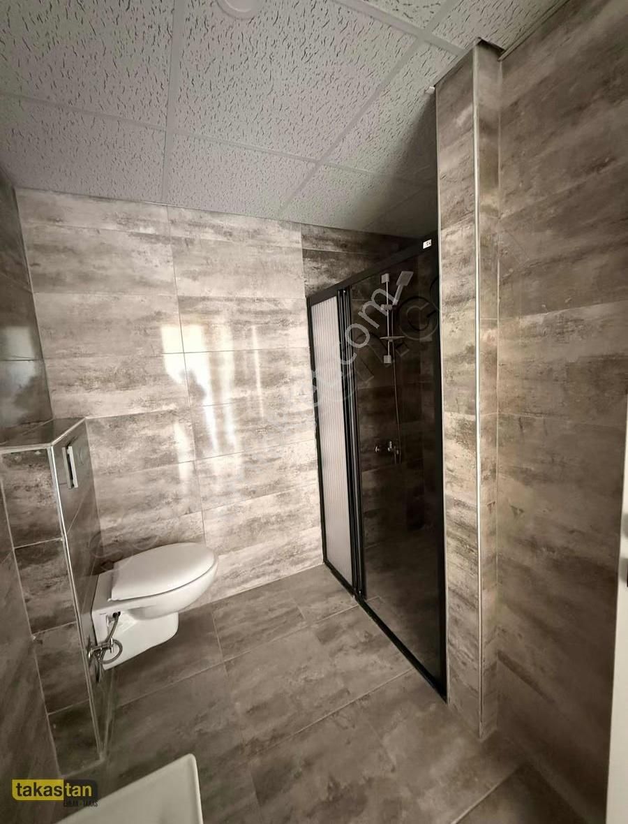 Göktürk Mah De Geniş Satılık 2+1 Daire - Görsel 4