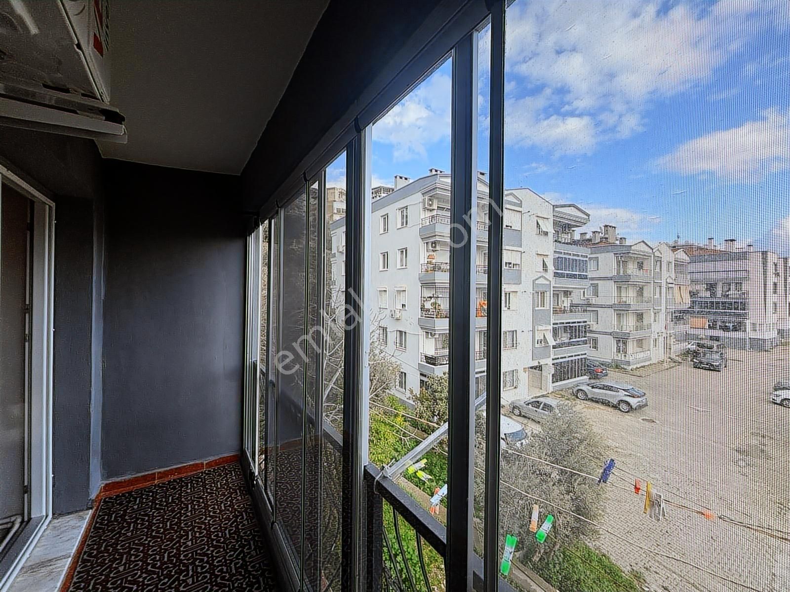 İzmir Bornova Kızılay Mah. Satılık 2+1 Bakımlı Daire - Görsel 29