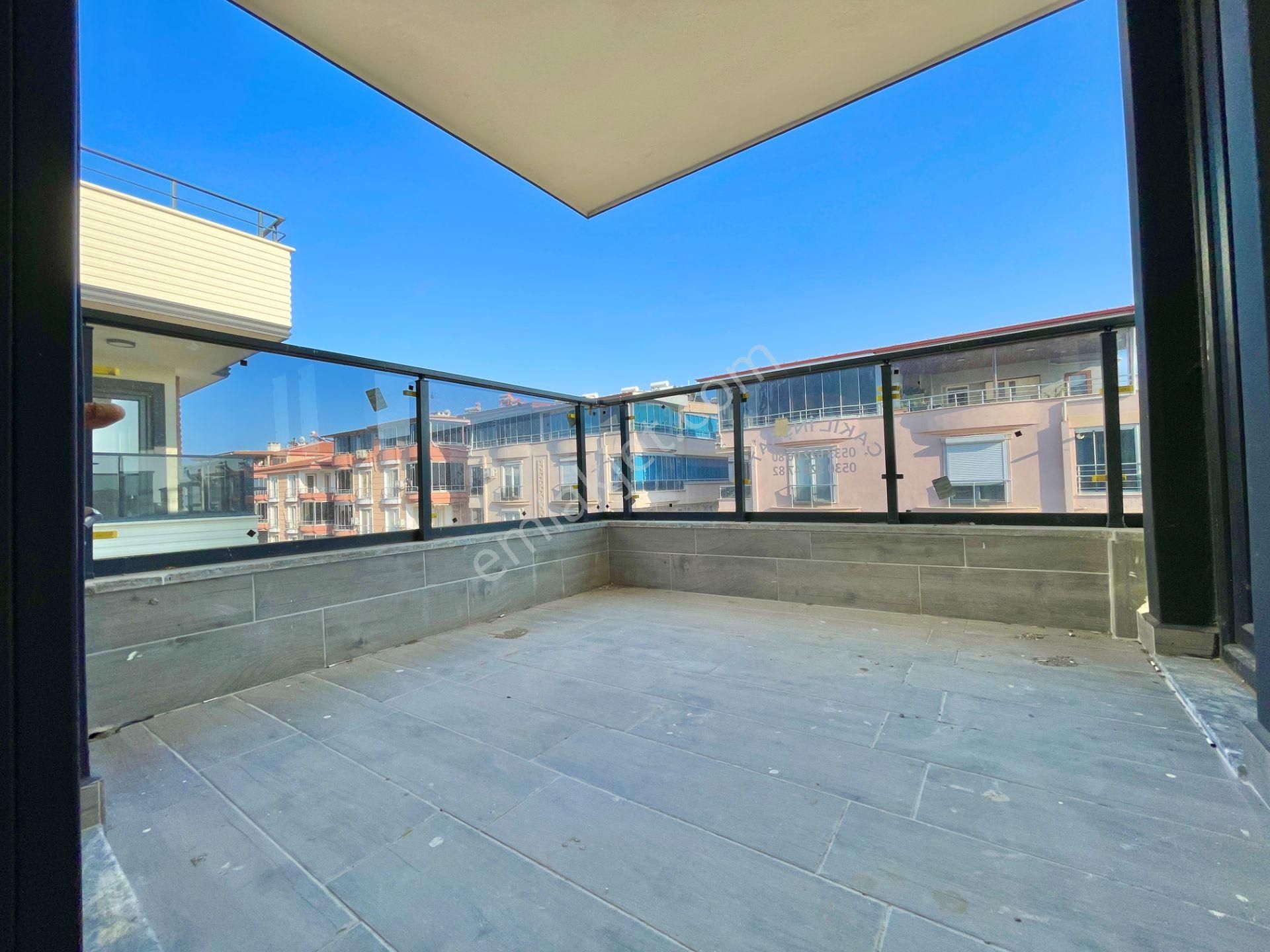 Sadece Berkay Demirel'den Altınkumda Denize 600 Metre Lüks 4+1 Dubleks - Görsel 14