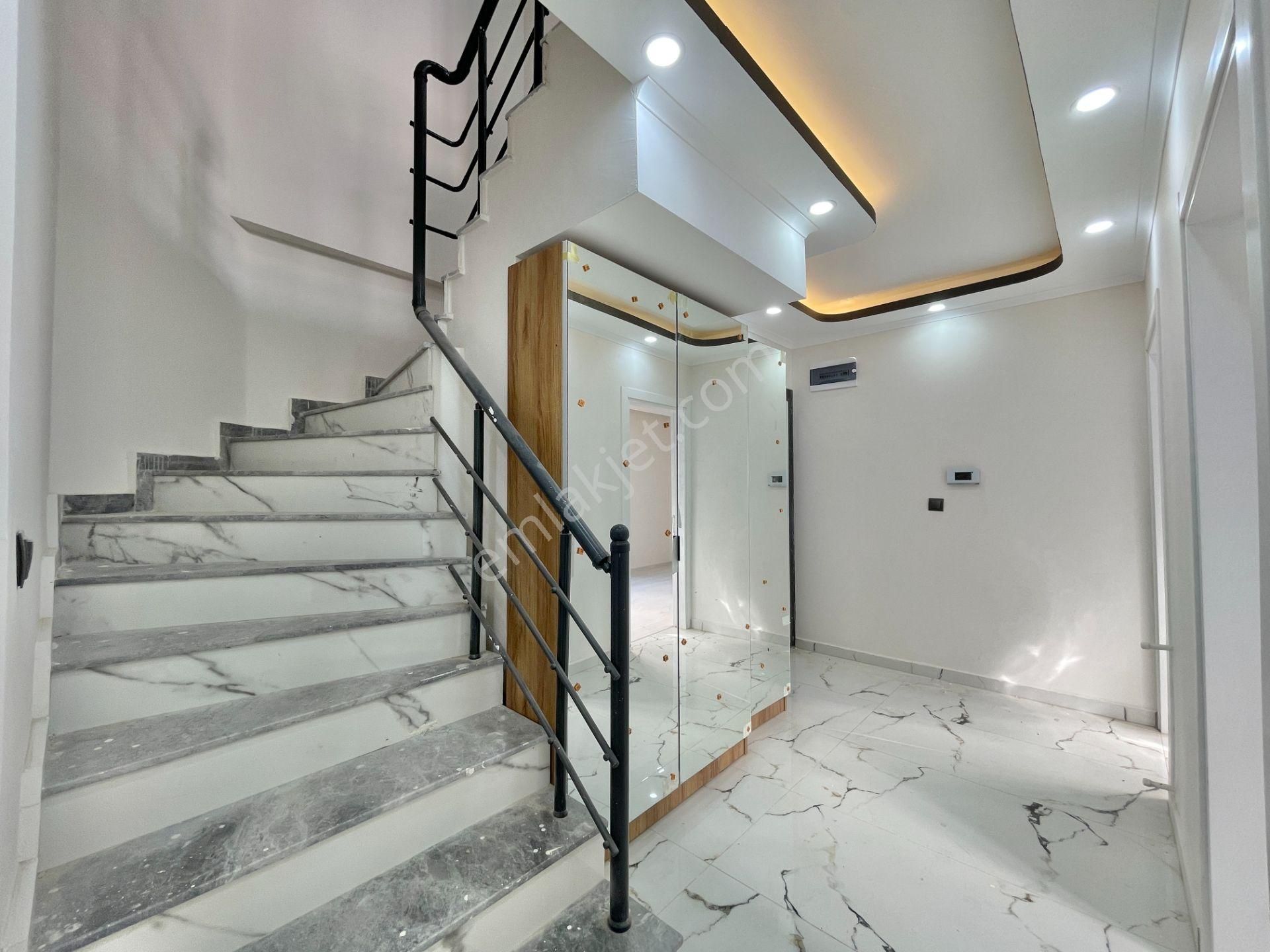 Sadece Berkay Demirel'den Altınkumda Denize 600 Metre Lüks 4+1 Dubleks - Görsel 25