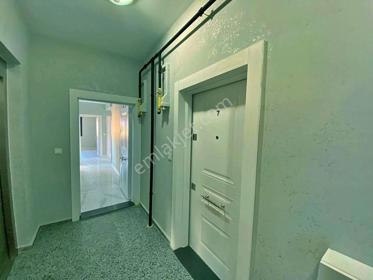 Uytundan Burhaniye Bahçelievler'de Arakat Doğalgazlı 1+1 Daire - Görsel 16