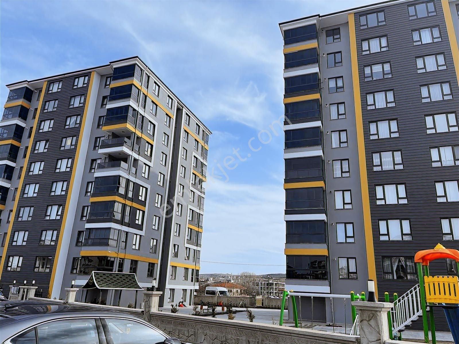 Erol Emlak Tan Yeşil Öz Mah Satılık 80m2 &3+0daire - Görsel 2