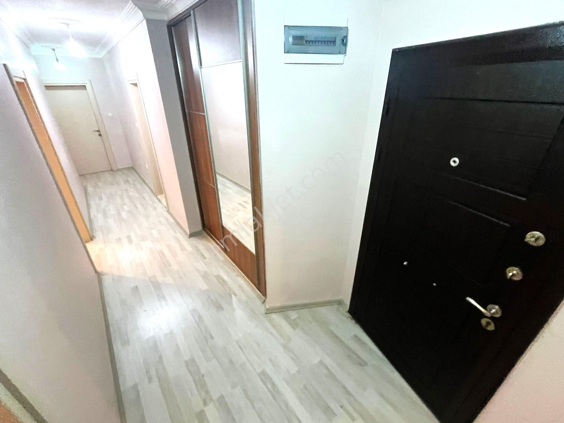Aygül'den Akçay Merkez'de Ön Cephe Ebeveyn Banyolu Doğalgazlı Cam Balkonlu Fırsat 3+1 Satılık Daire - Görsel 32