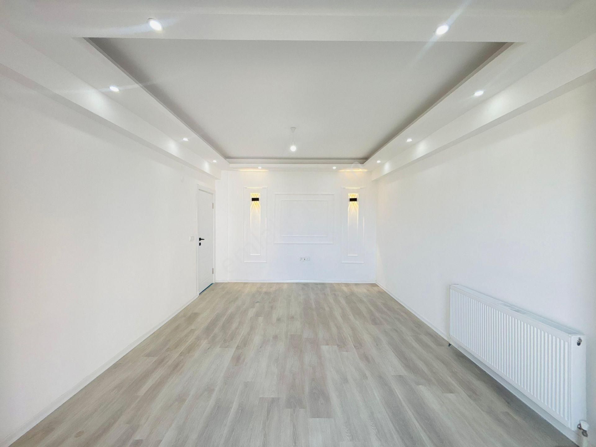 Güven'den Çerkezköy'de Merkezi Konumda Ara Kat Öncephe 2+1 Daire - Görsel 2