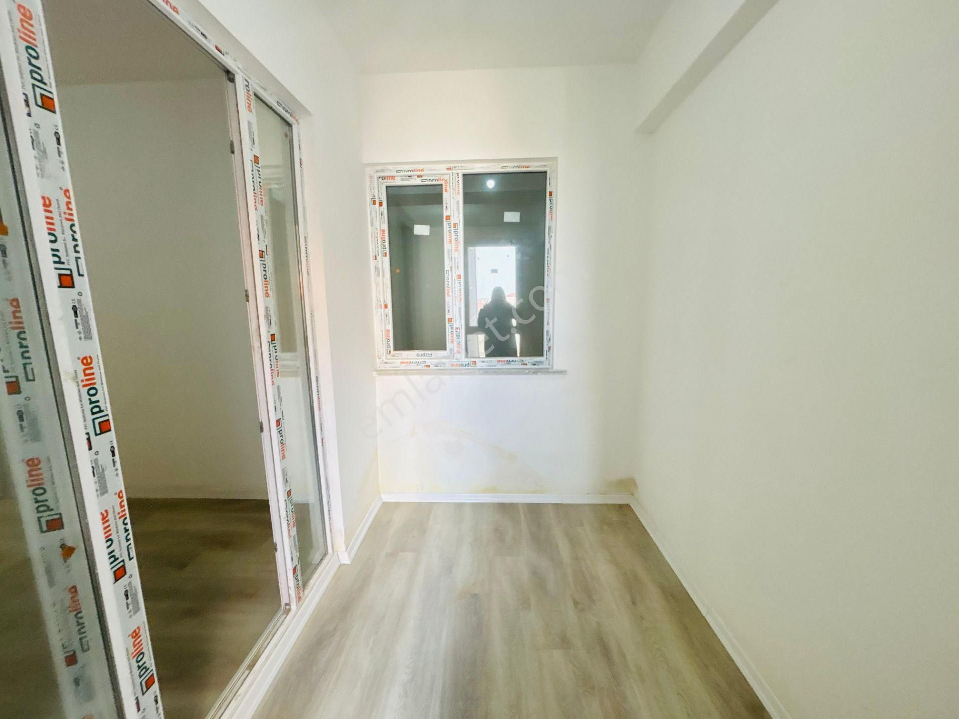 Güven'den Çerkezköy'de Merkezi Konumda Ara Kat Öncephe 2+1 Daire - Görsel 24