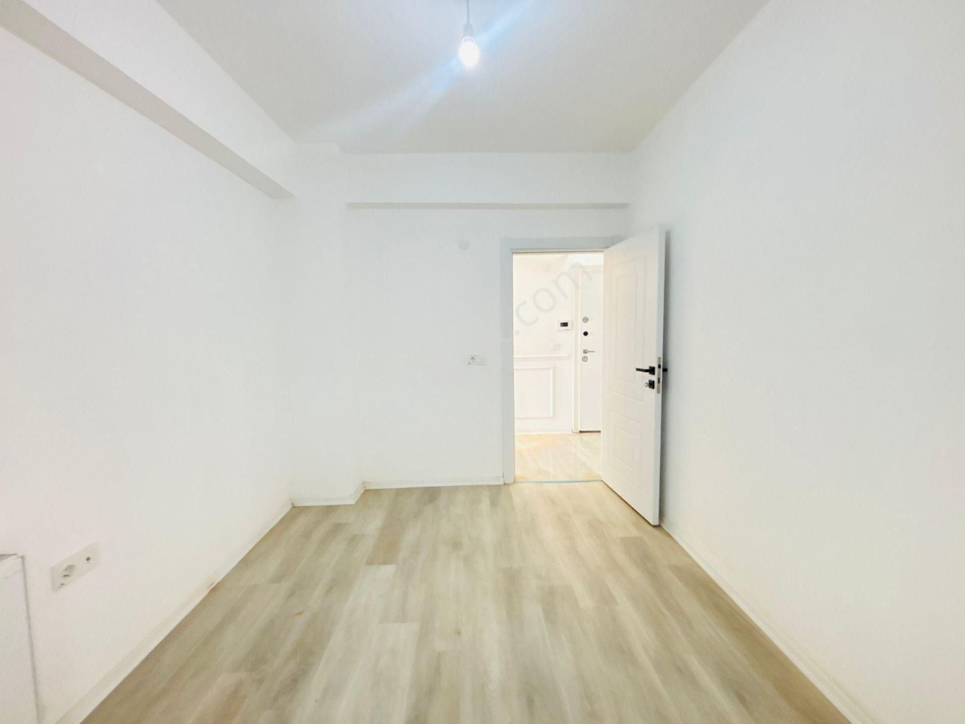 Güven'den Çerkezköy'de Merkezi Konumda Ara Kat Öncephe 2+1 Daire - Görsel 20