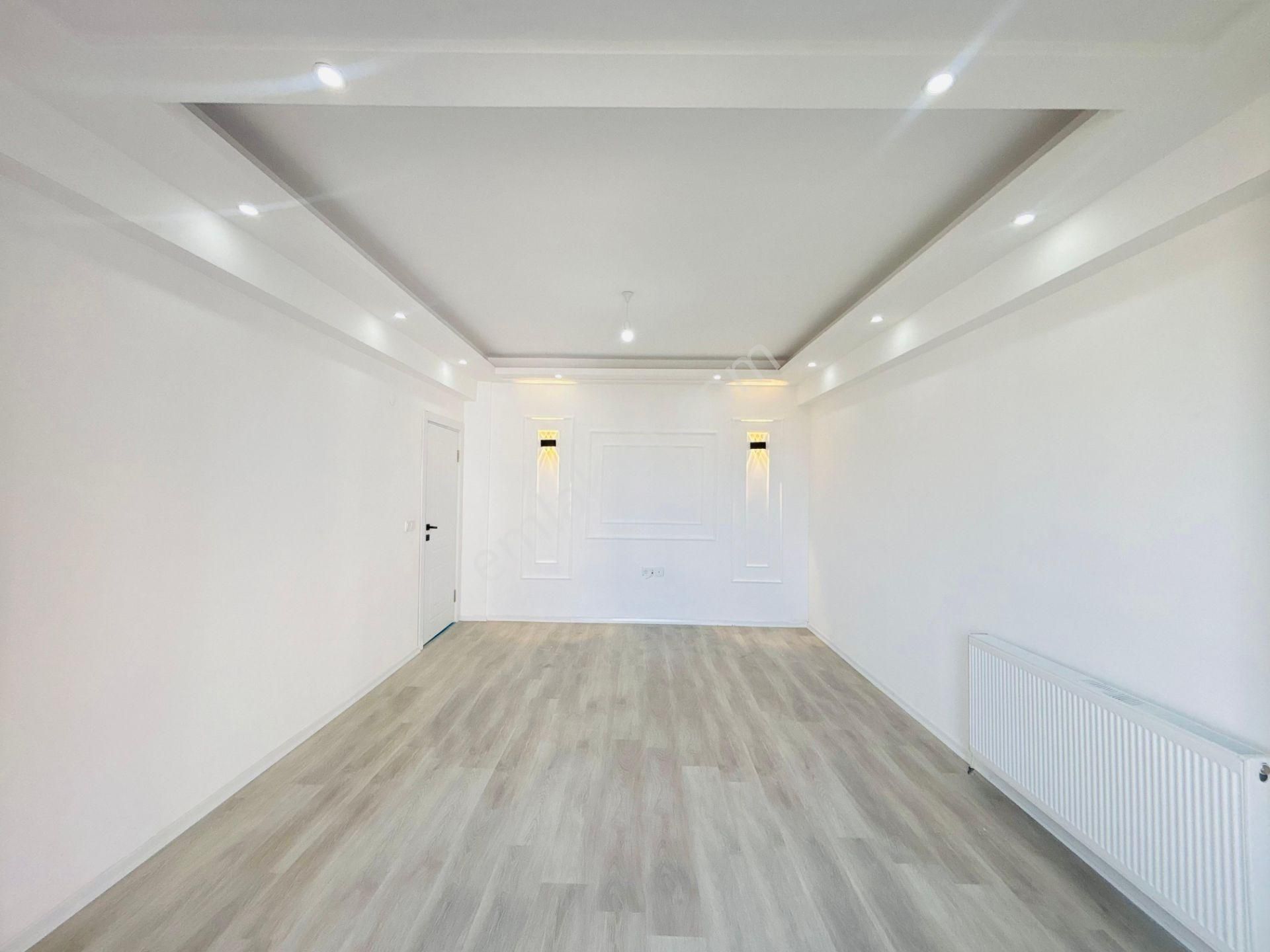 Güven'den Çerkezköy'de Merkezi Konumda Ara Kat Öncephe 2+1 Daire - Görsel 6