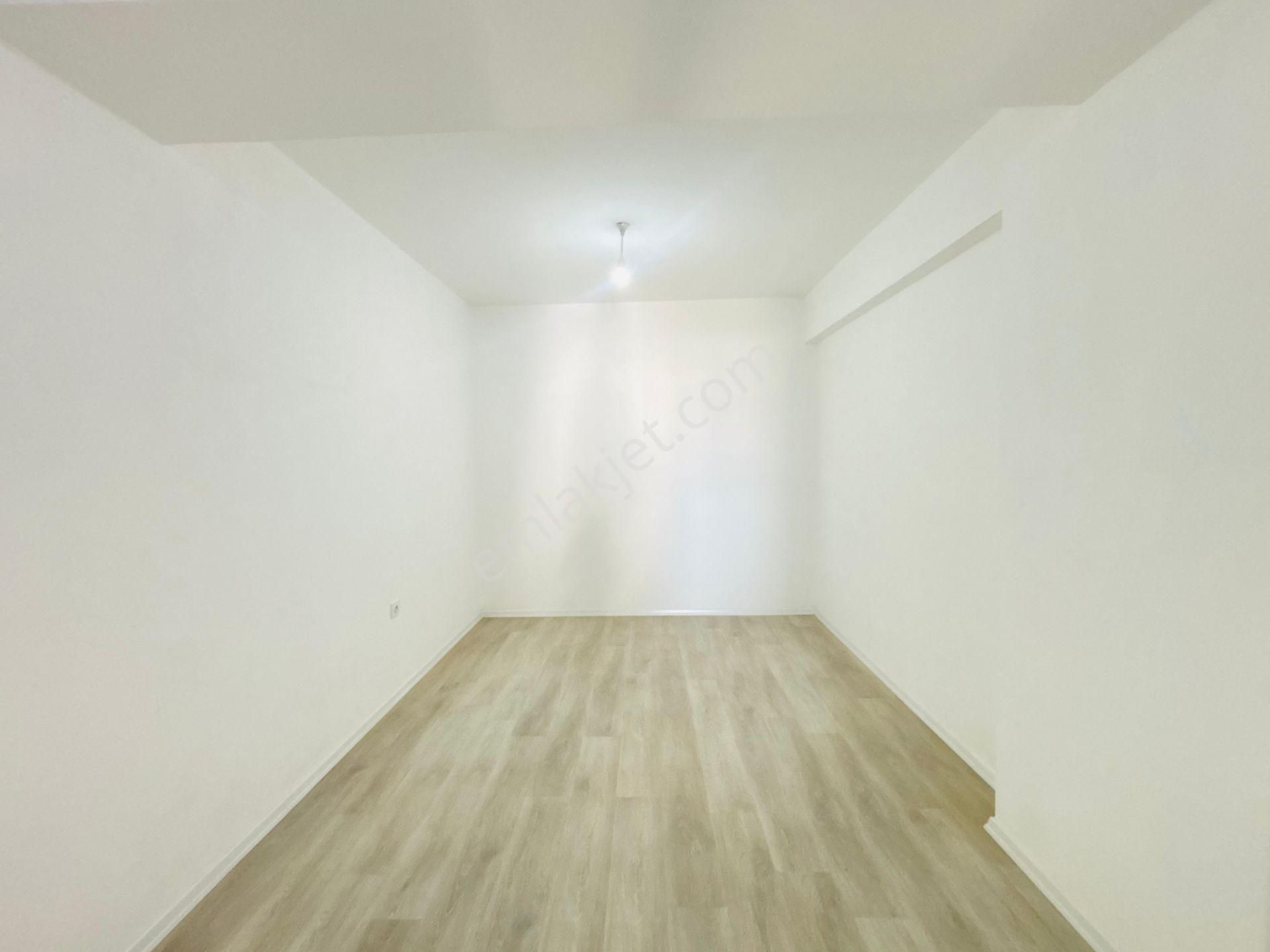 Güven'den Çerkezköy'de Merkezi Konumda Ara Kat Öncephe 2+1 Daire - Görsel 25