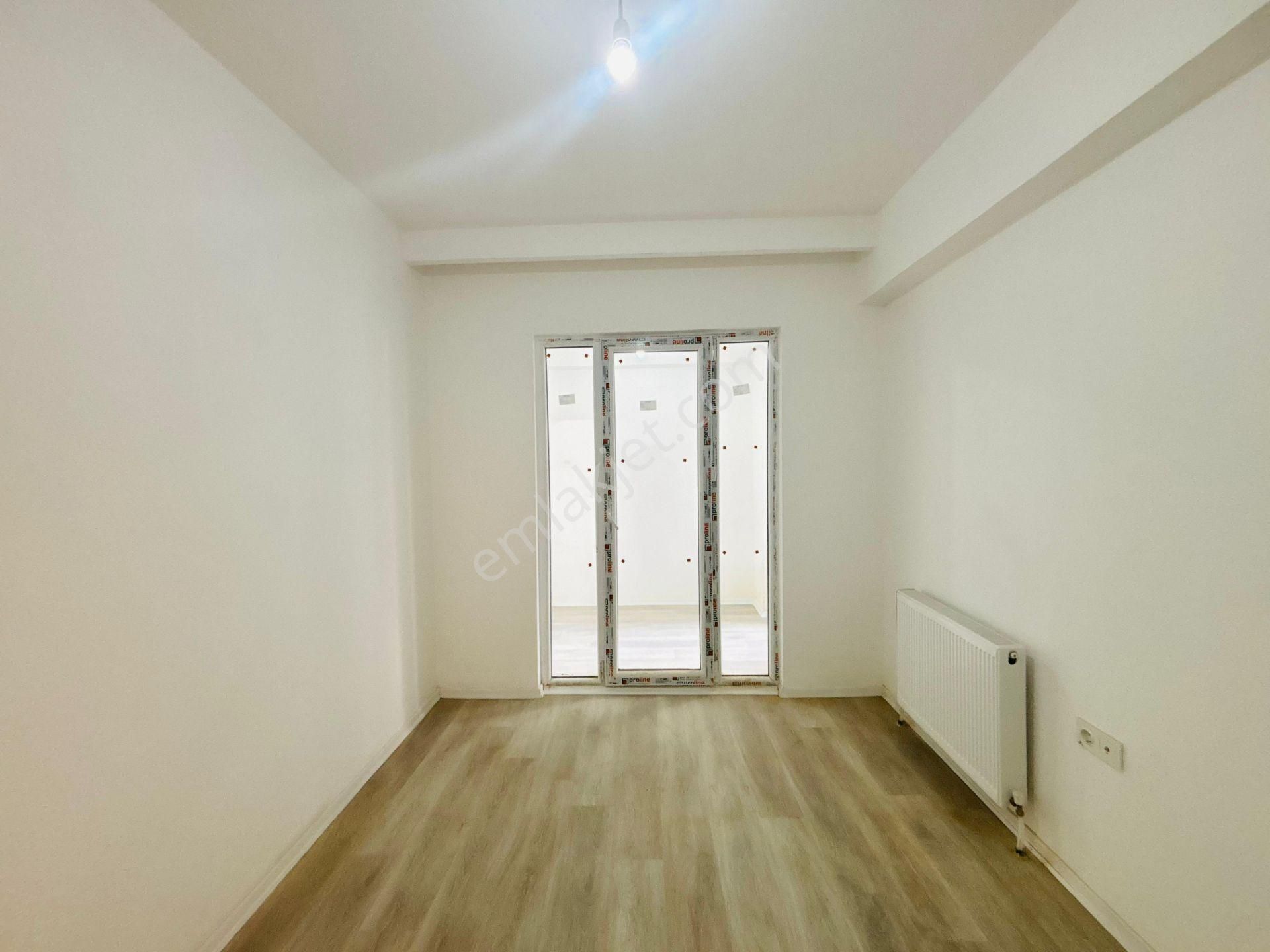 Güven'den Çerkezköy'de Merkezi Konumda Ara Kat Öncephe 2+1 Daire - Görsel 19