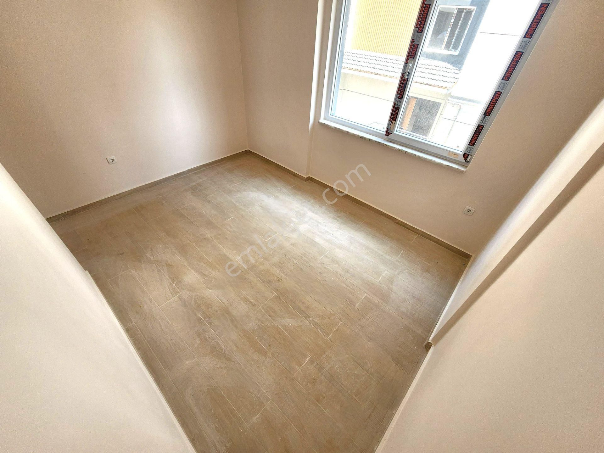 Burhaniye Bademalanın'da Aygül Ayrıcalığı İle Nezih Siteiçi Kat Ve Cephe Seçenekli 2+1 Satılık Daire - Görsel 25