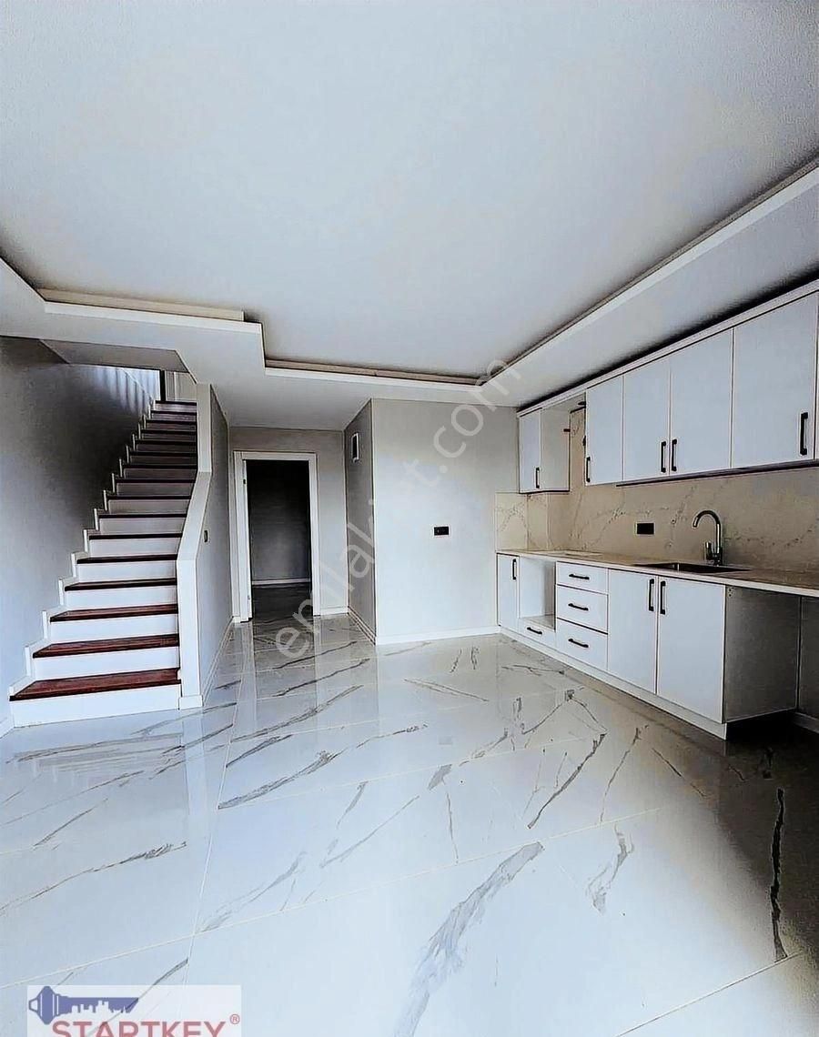 Startkey Pelit Deniz Manzaralı Yeni Yapım İkiz Müstakil Villa - Görsel 16