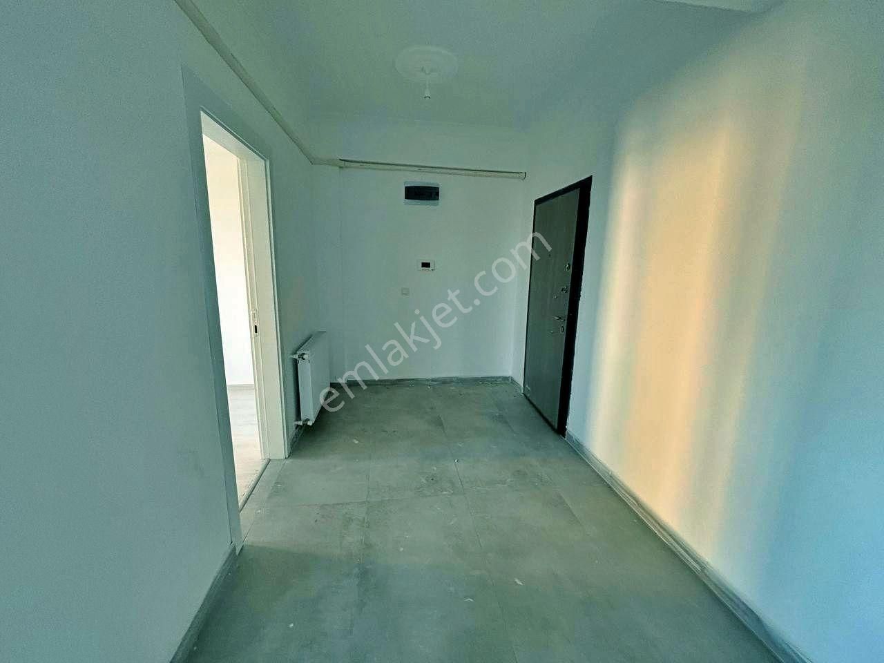 Uytundan Bahçelievlerde Mustakil Tadında Kapalı Otoparklı 2+1 - Görsel 27