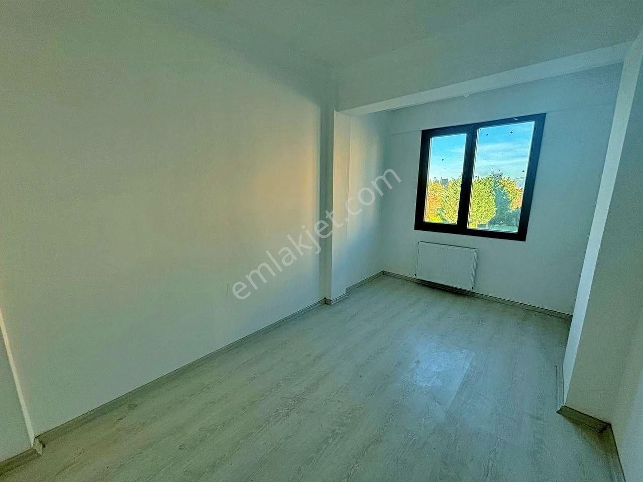 Uytundan Bahçelievlerde Mustakil Tadında Kapalı Otoparklı 2+1 - Görsel 33