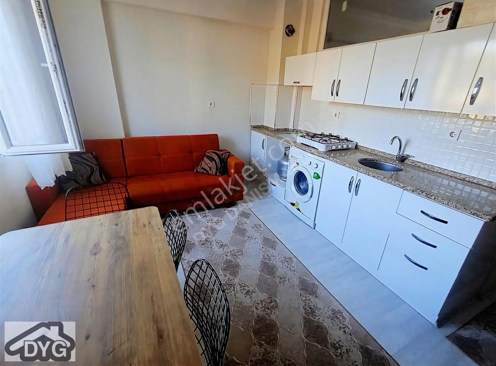 Satılık 1+1 Eşyalı Daire - Görsel 4