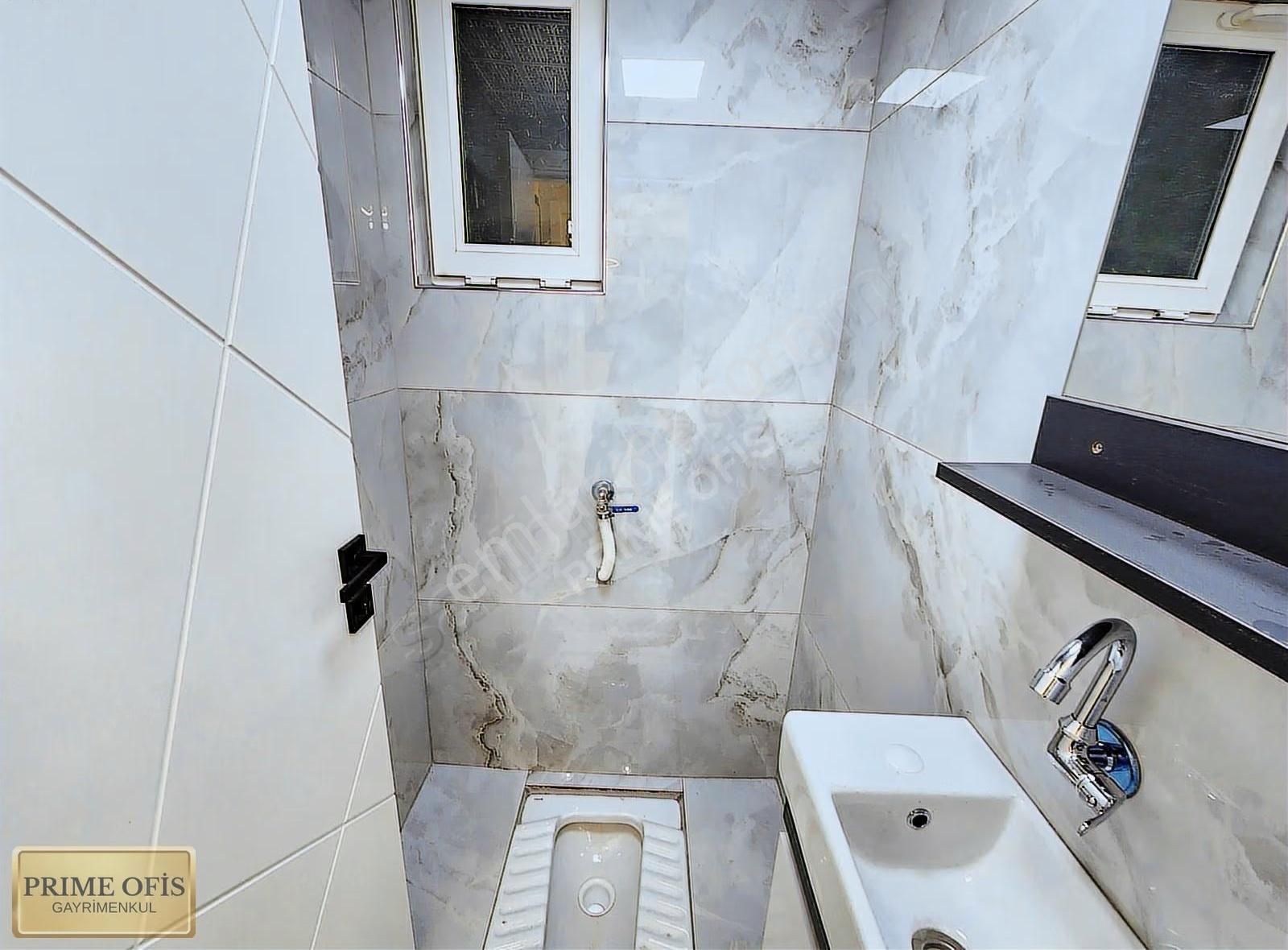 Aşağıeğlence Giresun Caddesi Arkası 3+1 Süper Lüks Yapılı - Görsel 17