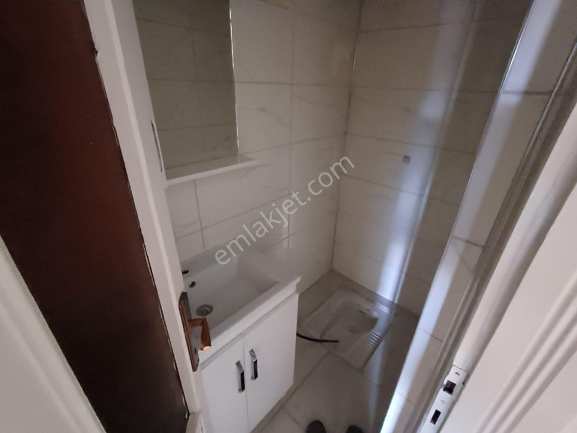 Kiralık 3+1 Ofis Ana Cadde Üzerinde Onur Pasajı Üstü - Görsel 15