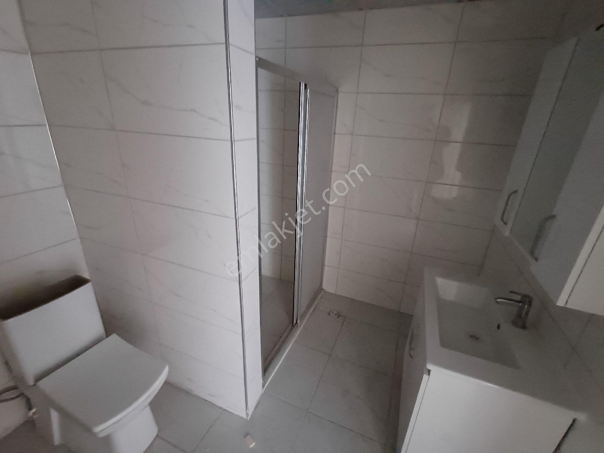 Kiralık 3+1 Ofis Ana Cadde Üzerinde Onur Pasajı Üstü - Görsel 12