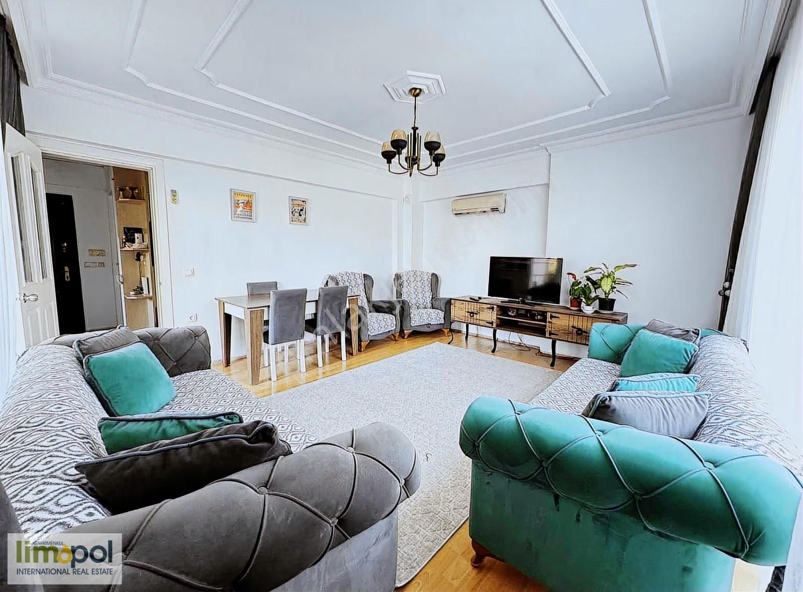 Taşyaka Avm Yakını 3+1 130 M2,yüksek Giriş,geniş Satılık Daire