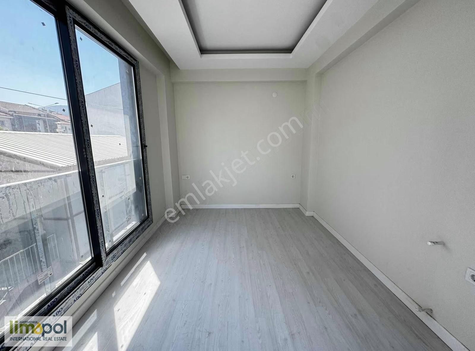 Tuzla'da 2+1 Bahçeli,giriş Kat Yeni Yapı 85 M2 Satılık Daire - Görsel 21