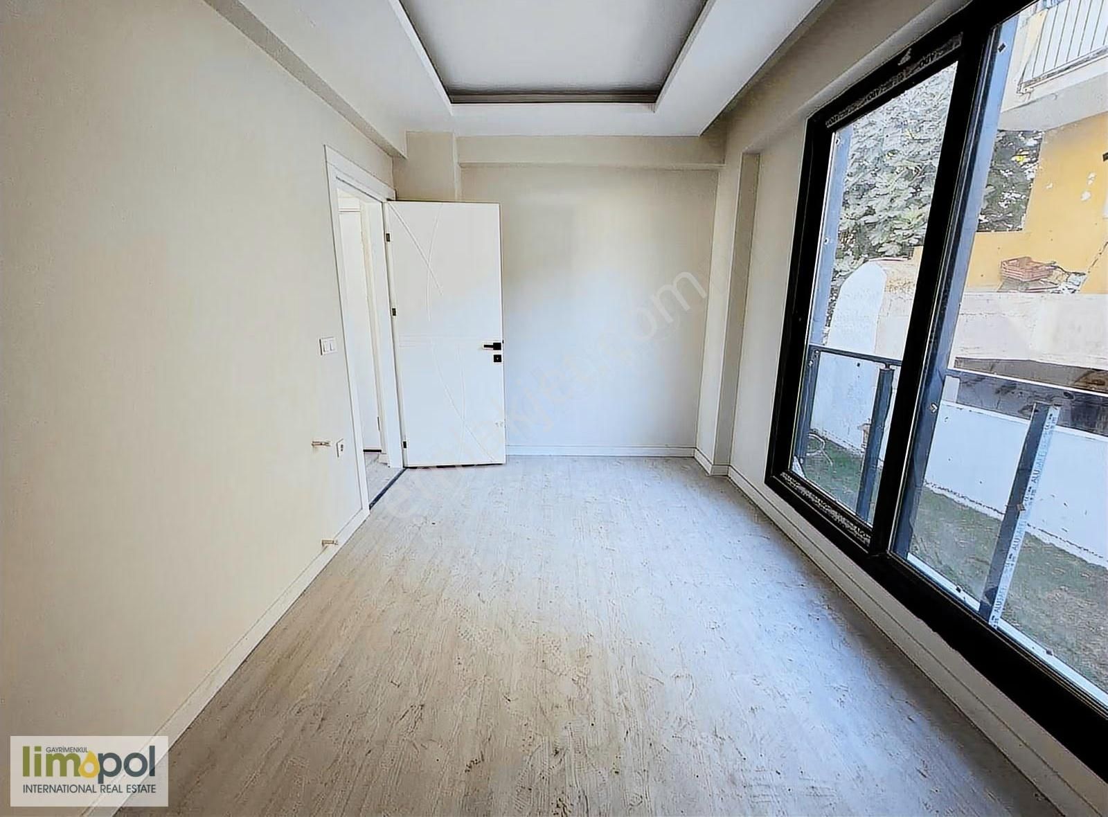 Tuzla'da 2+1 Bahçeli,giriş Kat Yeni Yapı 85 M2 Satılık Daire - Görsel 12