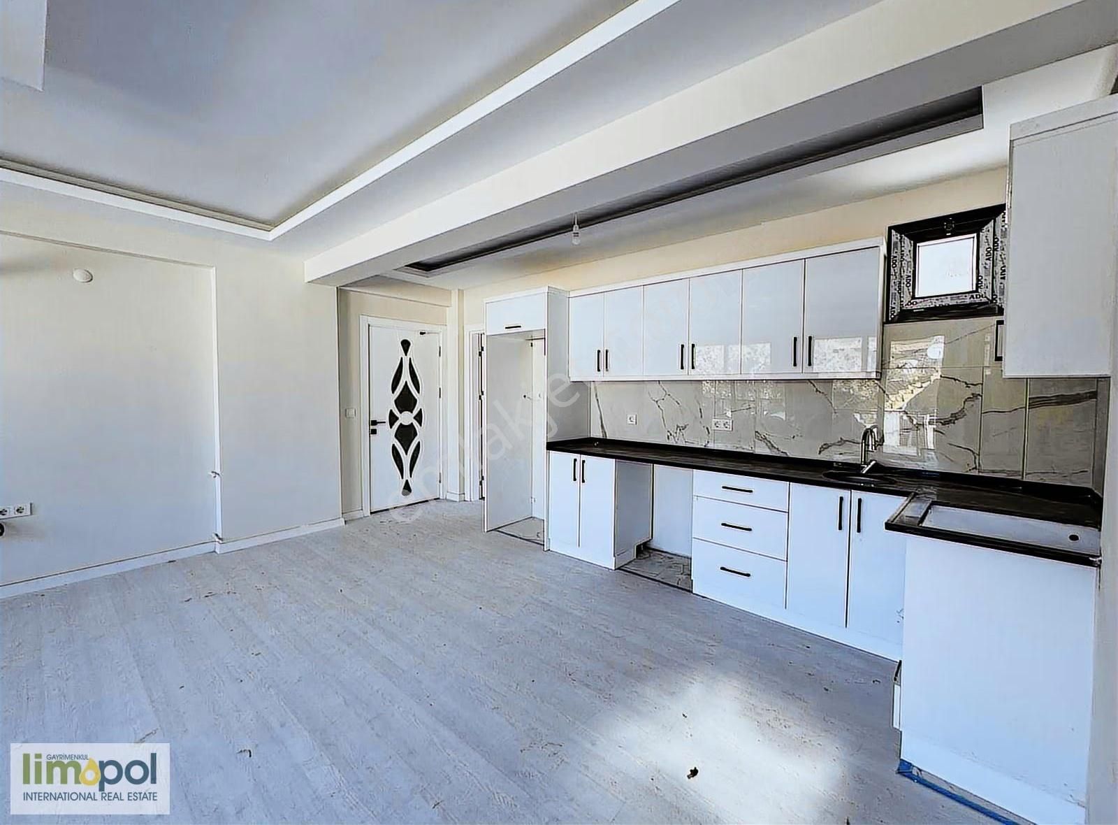 Tuzla'da 2+1 Bahçeli,giriş Kat Yeni Yapı 85 M2 Satılık Daire - Görsel 15