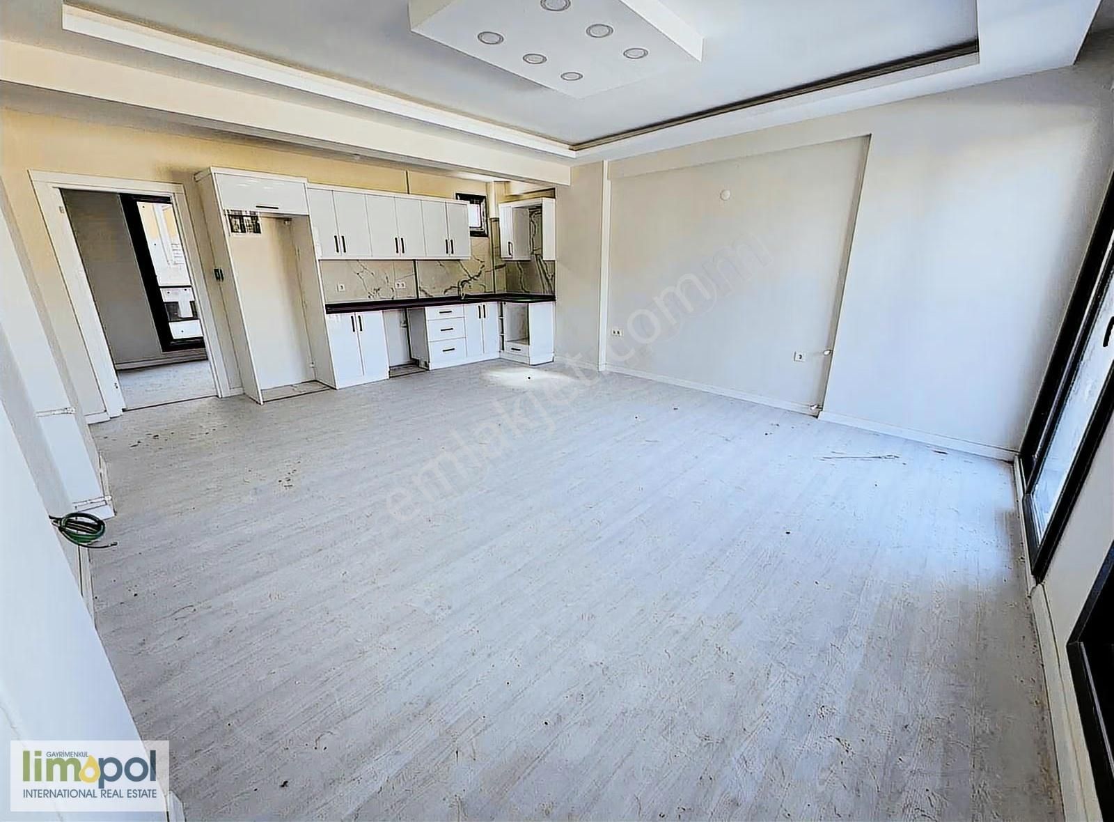 Tuzla'da 2+1 Bahçeli,giriş Kat Yeni Yapı 85 M2 Satılık Daire - Görsel 20